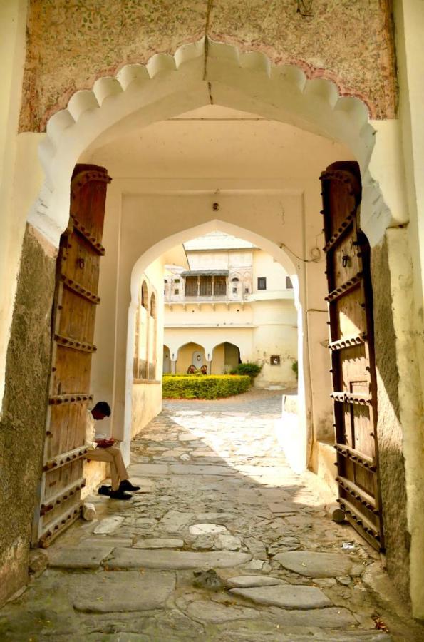 Fort Barli - A 16Th Century Castle Buitenkant foto
