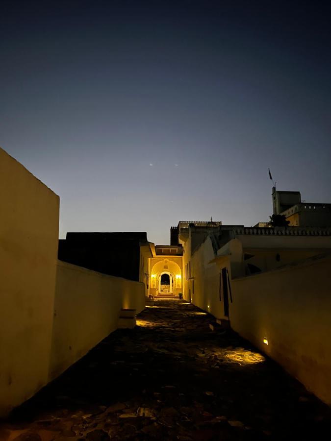 Fort Barli - A 16Th Century Castle Buitenkant foto