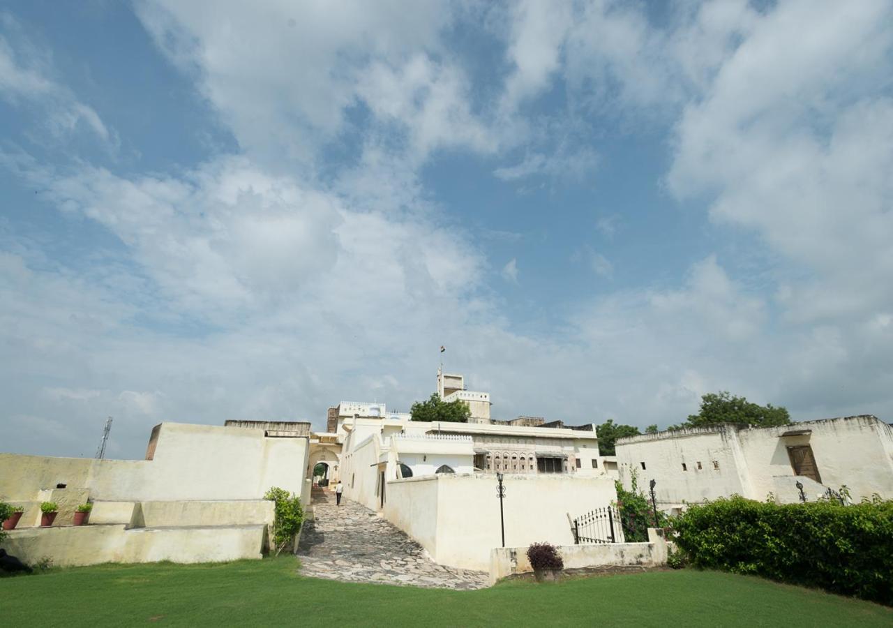 Fort Barli - A 16Th Century Castle Buitenkant foto